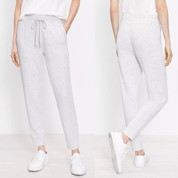 Lou & Grey Signaturesoft Plush Upstate Light Gray Sweatpants - Picture 2 of 12